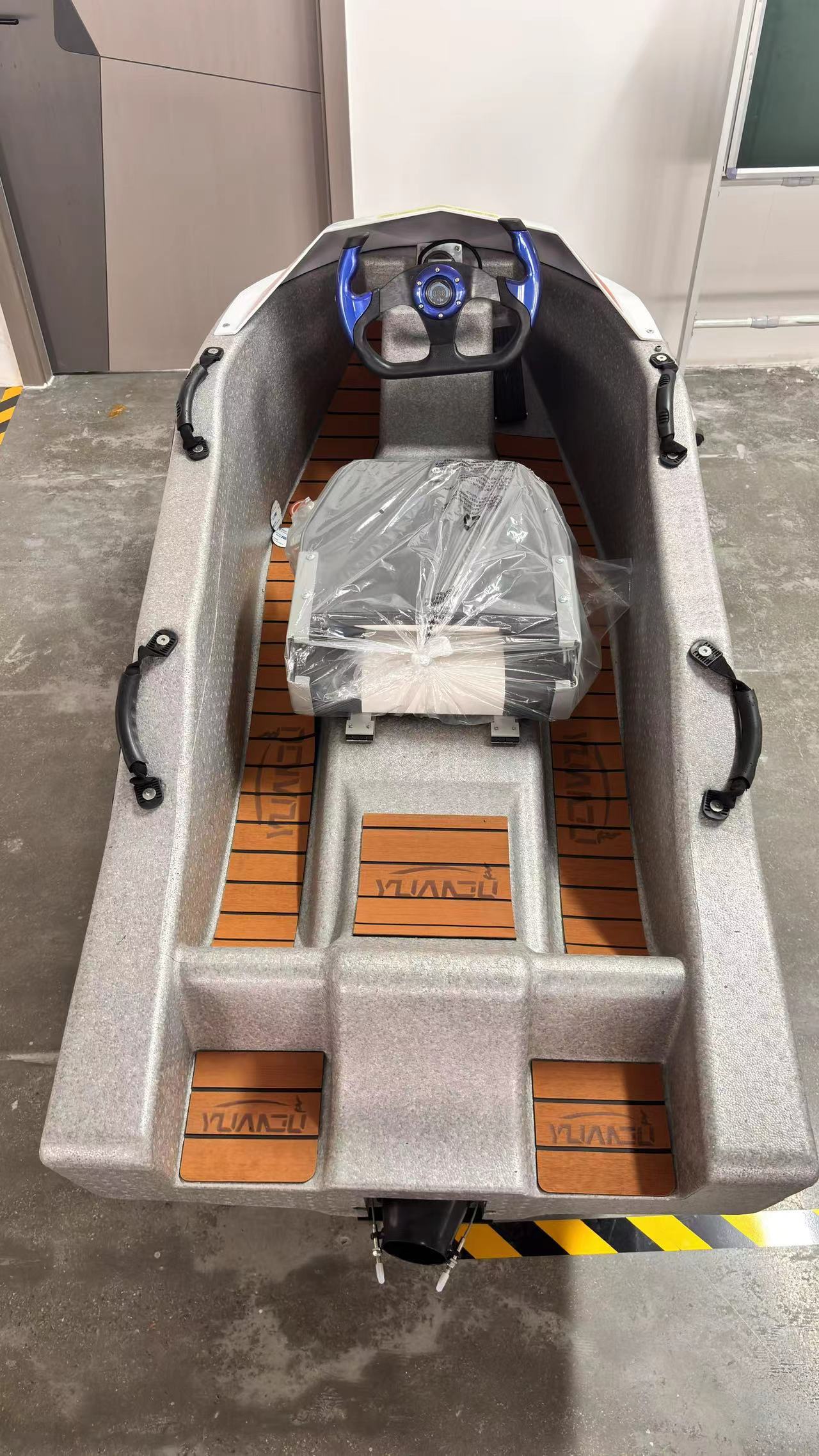 Electric water kart in stock